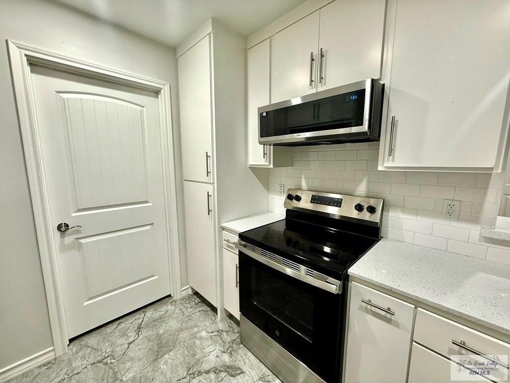 700 Tamarindo Ln - Photo 4 of 14