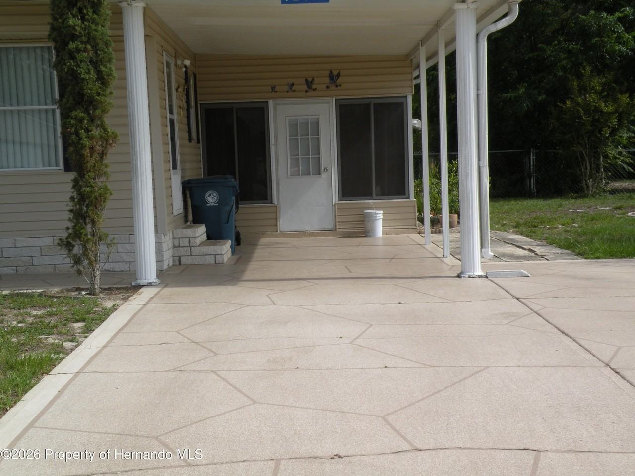 12372 Conde Dr - Photo 2 of 23