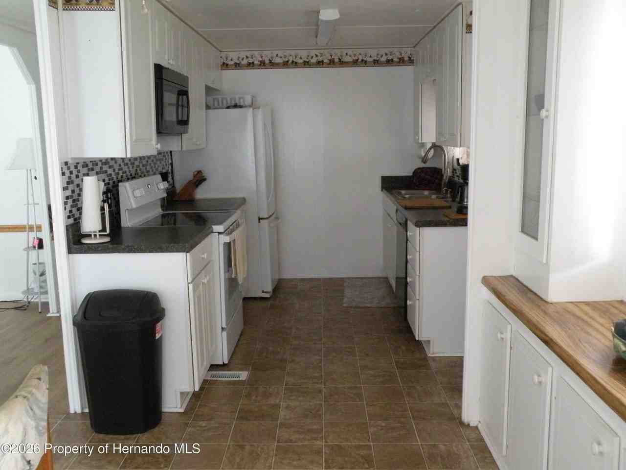 12372 Conde Dr - Photo 6 of 23