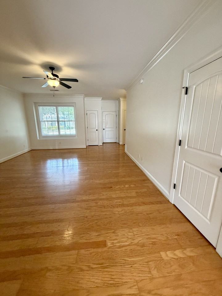 508 Capstone Dr #1 - Photo 3 of 30