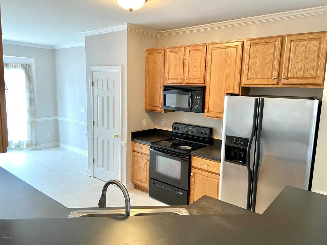 3719 Langston Blvd - Photo 4 of 10