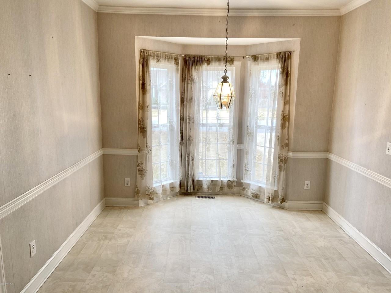 3719 Langston Blvd - Photo 6 of 10