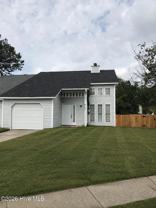 102 Persimmon Ct - Photo 1 of 1