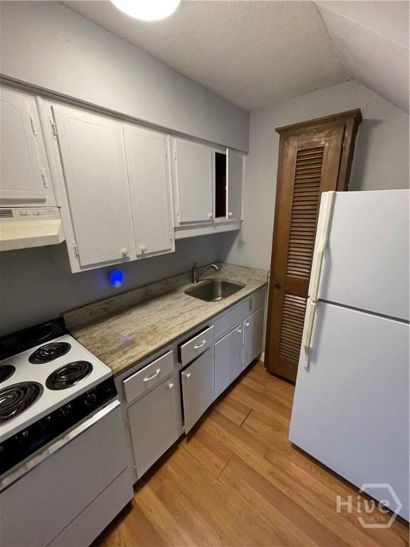 112 Houston St #1 - Photo 6 of 14