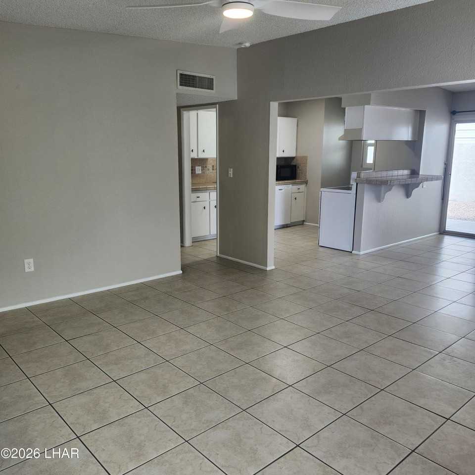 143 Monsoon Ln - Photo 6 of 32