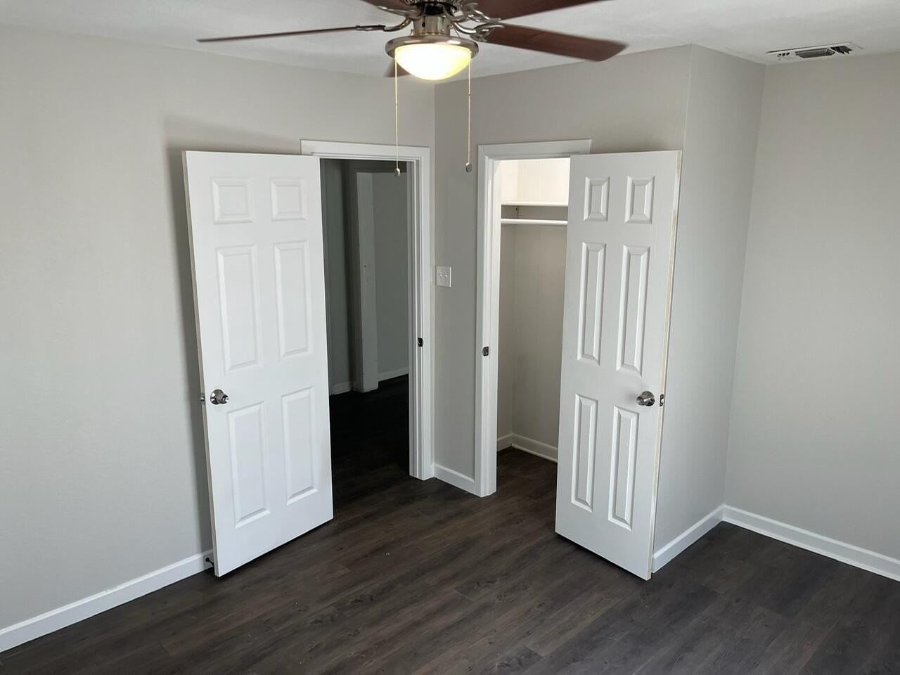 2503 24th St - Photo 6 of 12
