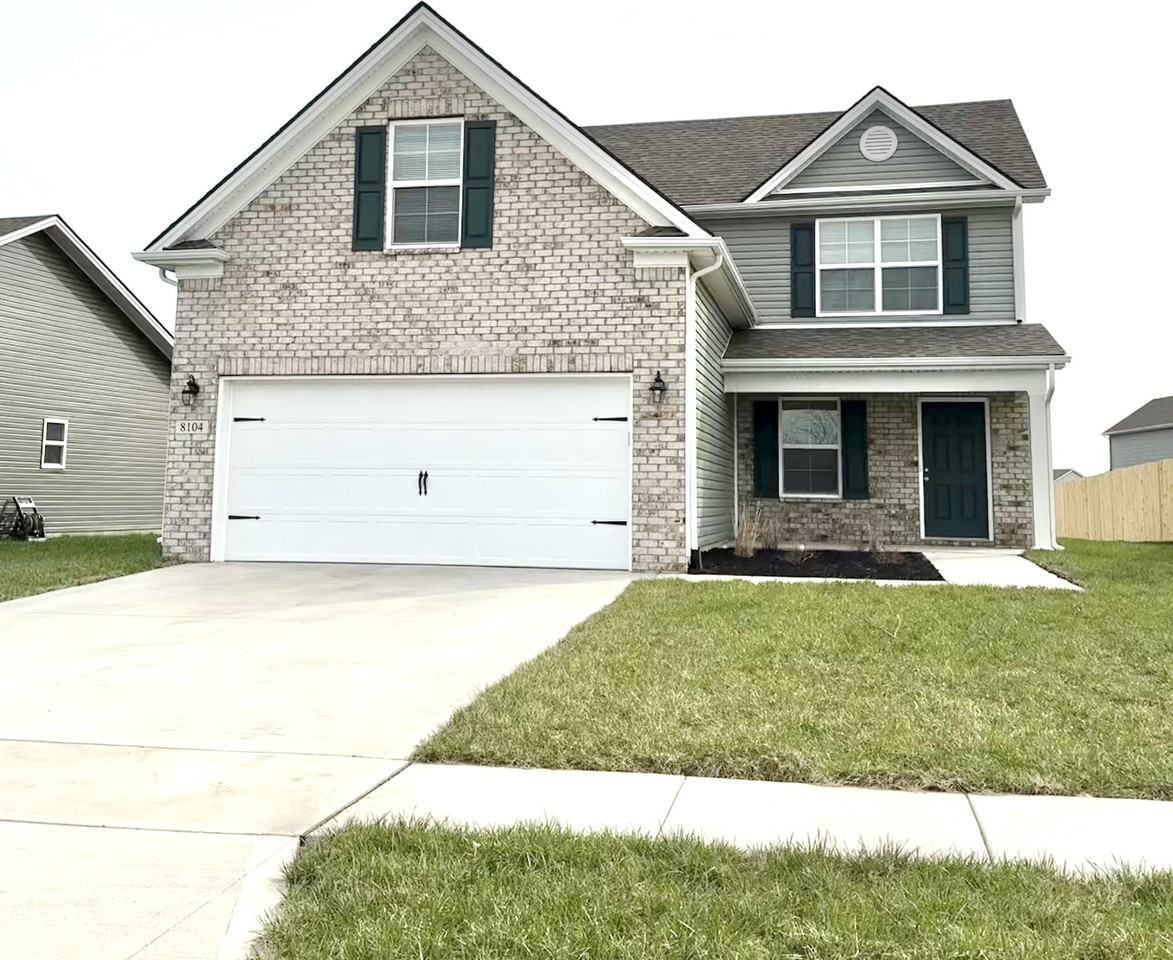 8204 Driftwood Loop - Photo 2 of 24