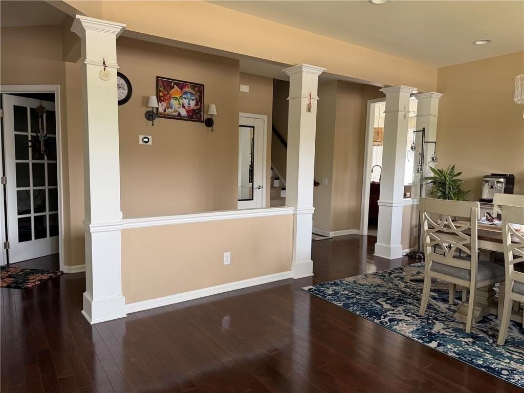 1428 Waterbury Rd - Photo 7 of 23