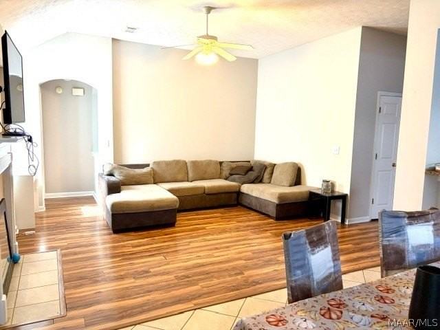 9213 Silverberry Ct - Photo 2 of 15