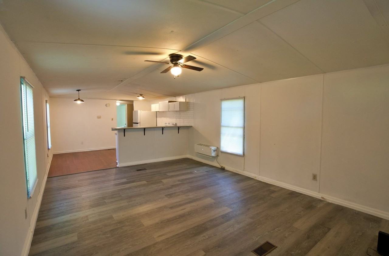 1111 Alexandria Rd Sw - Photo 6 of 20