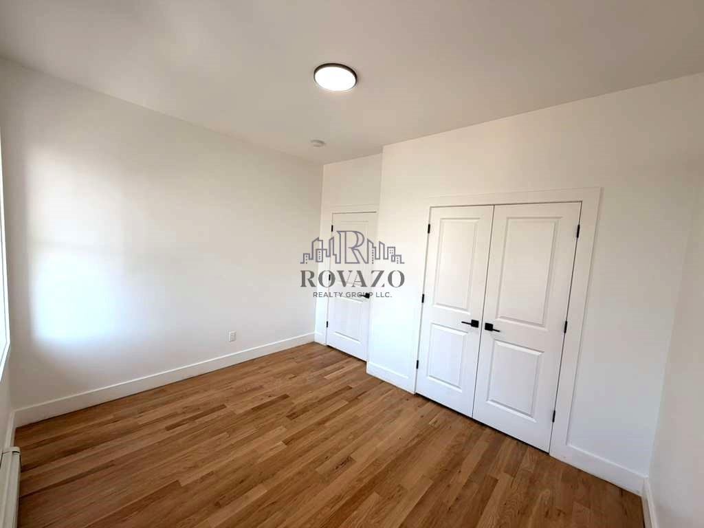90 Ingraham Pl #1LB - Photo 4 of 8