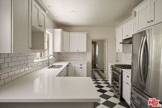 1063 Selby Ave - Photo 4 of 8