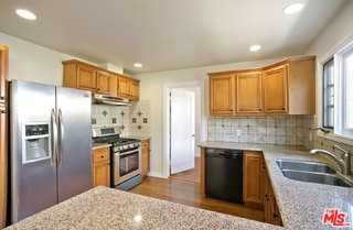 2035 Selby Ave - Photo 2 of 8