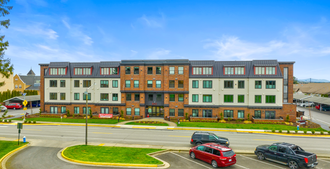 Parkview Apartments – Your Next Home Awaits! - Photo 5 of 50