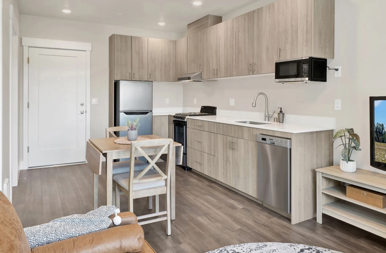 Parkview Apartments – Your Next Home Awaits! - Photo 7 of 50