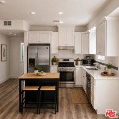 14427 Tiara St - Photo 5 of 8