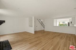 2020 Delaware Ave #7 - Photo 5 of 8