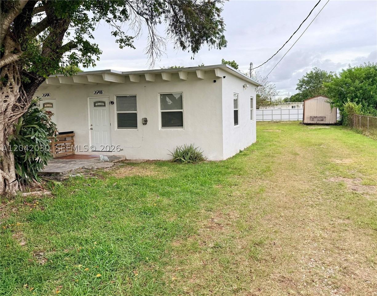 26741 Sw 139th Ave #B - Photo 2 of 34