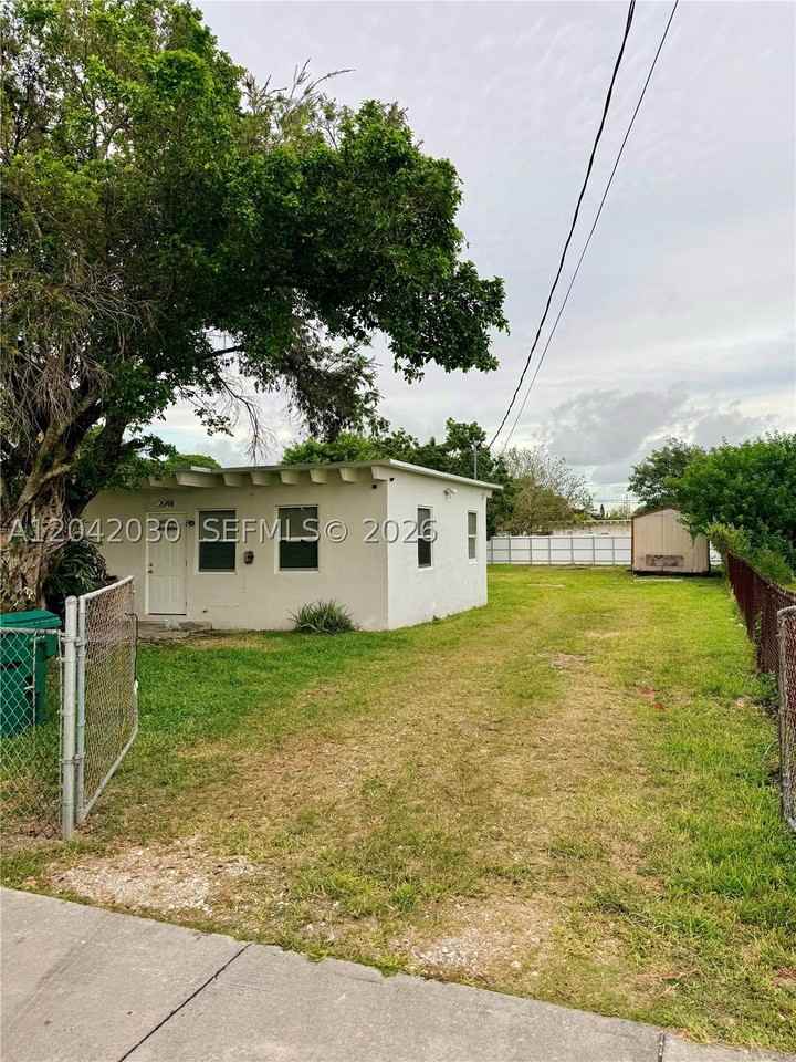26741 Sw 139th Ave #B - Photo 5 of 34