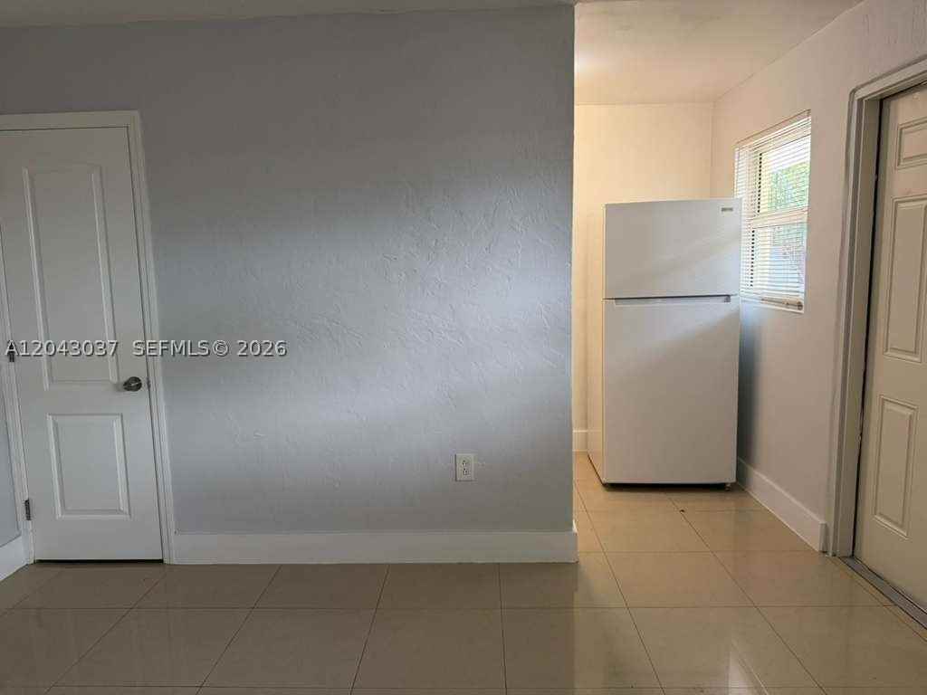 1275 Nw 60th St #2 - Photo 5 of 18