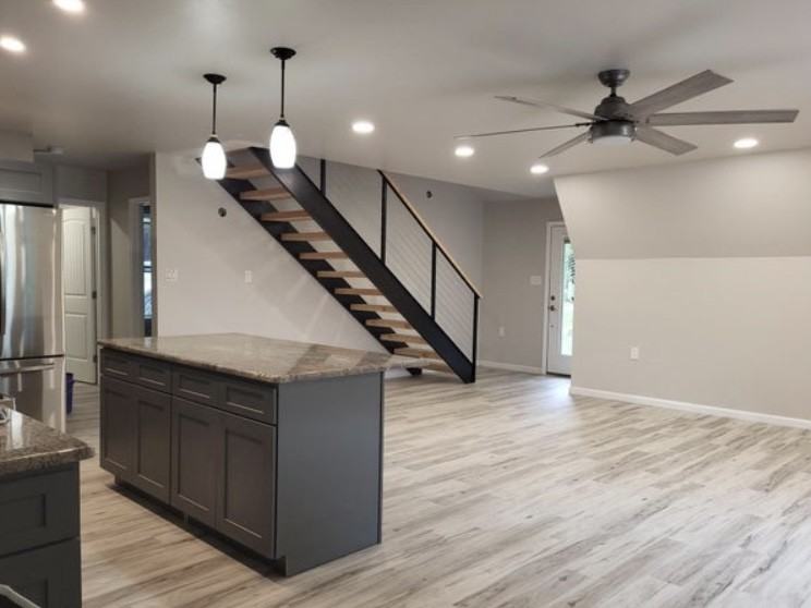 452 Lake Catalpa Rd #1 - Photo 4 of 18