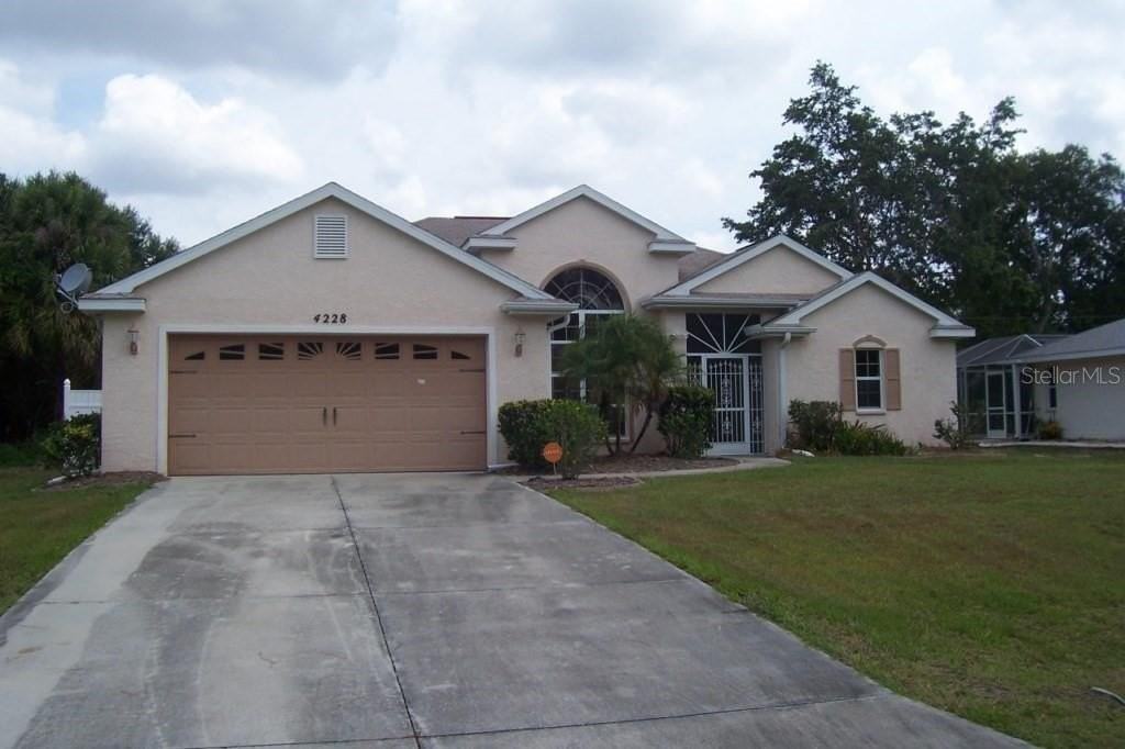 4228 Chiffon Ln - Photo 2 of 23