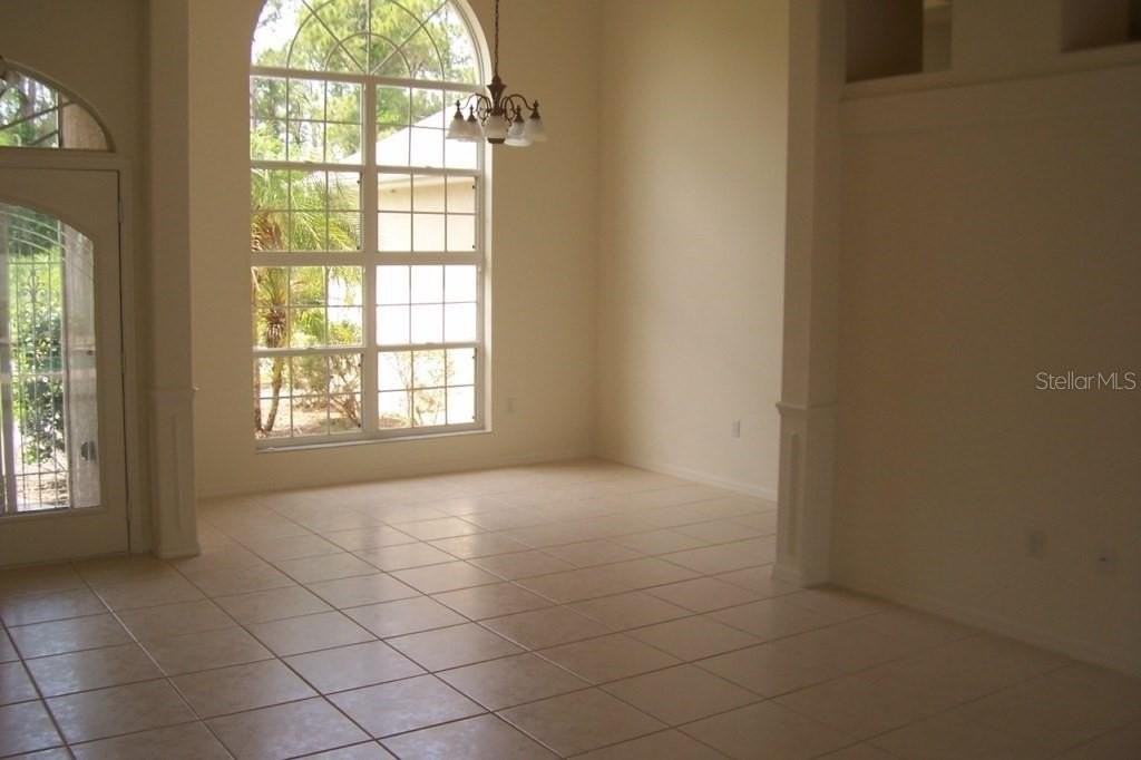 4228 Chiffon Ln - Photo 3 of 23