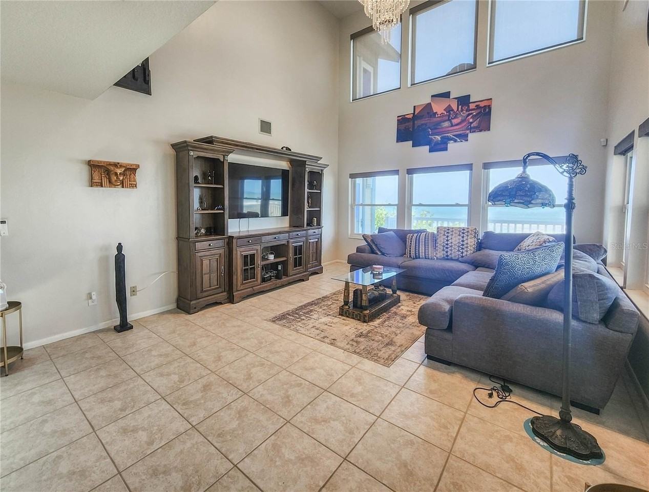 44 Sea Vista Dr - Photo 5 of 46