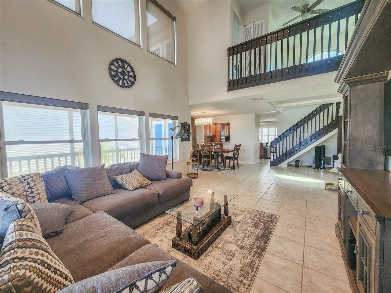 44 Sea Vista Dr - Photo 7 of 46