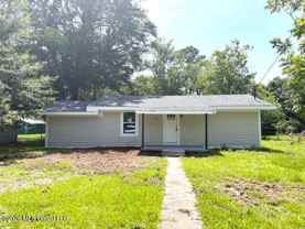 4513 Pine St - Photo 1 of 1