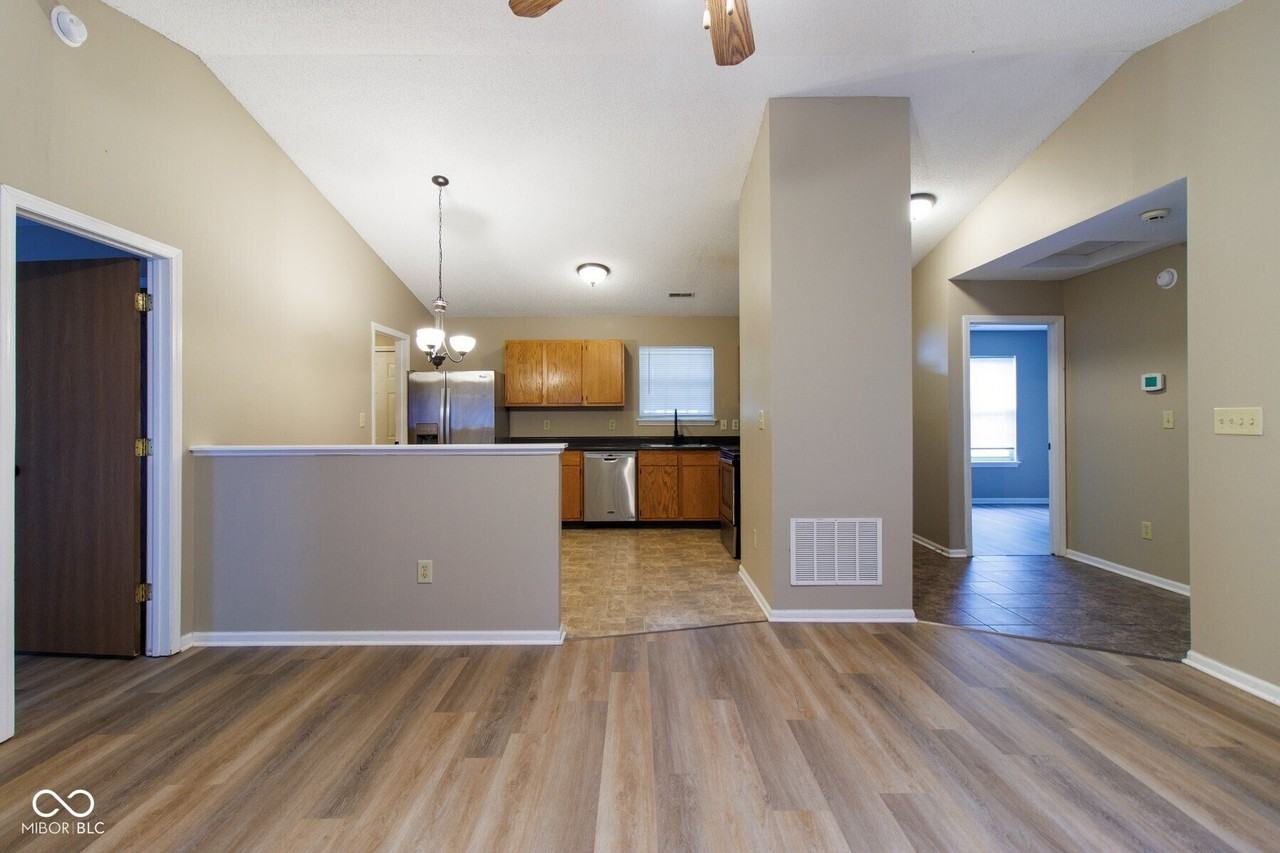 4119 Manasota Ct - Photo 6 of 24