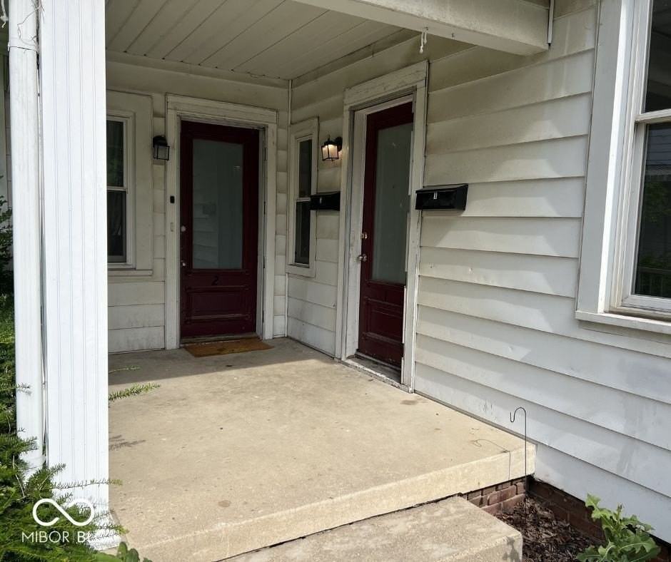 716 N Meridian St Unit 1 - Photo 2 of 12