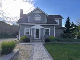 328 S Country Rd - Photo 1 of 1