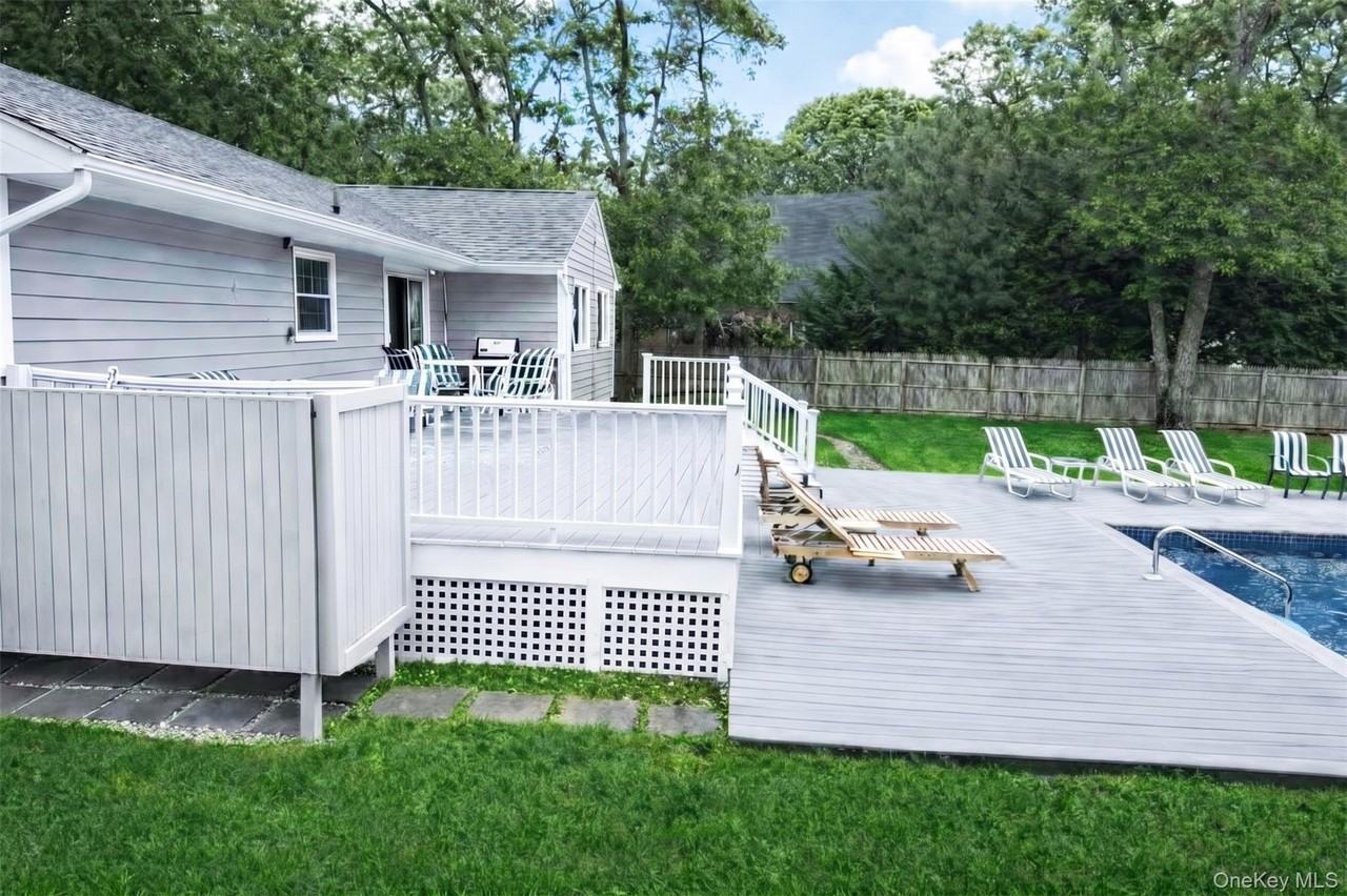 36 Matthews Dr - Photo 6 of 21