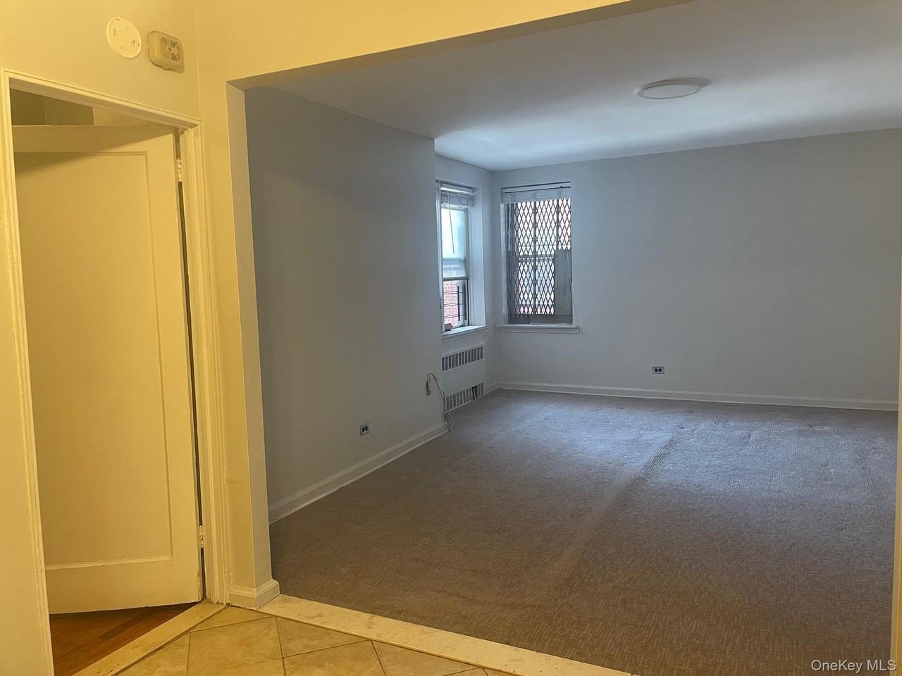 6361 Yellowstone Blvd #4L - Photo 3 of 5