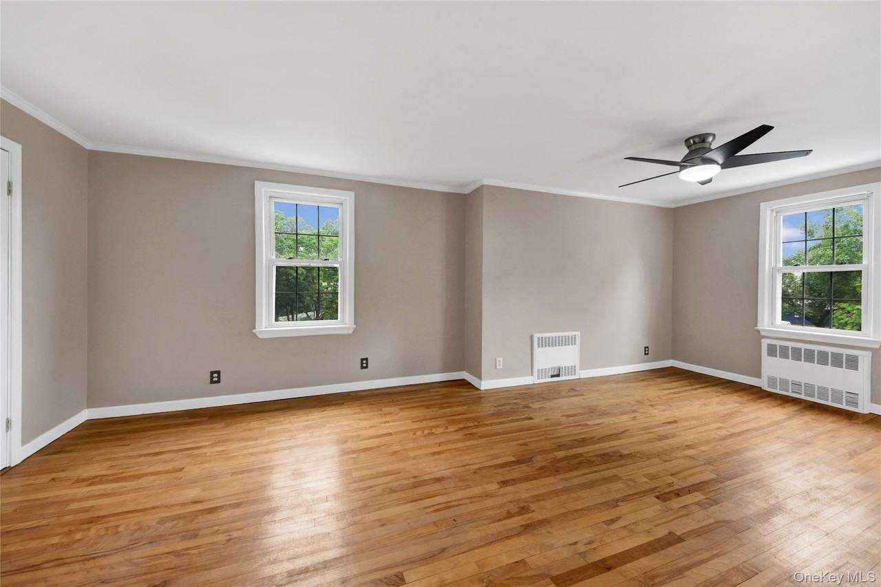 9 Virginia St #2 - Photo 2 of 11