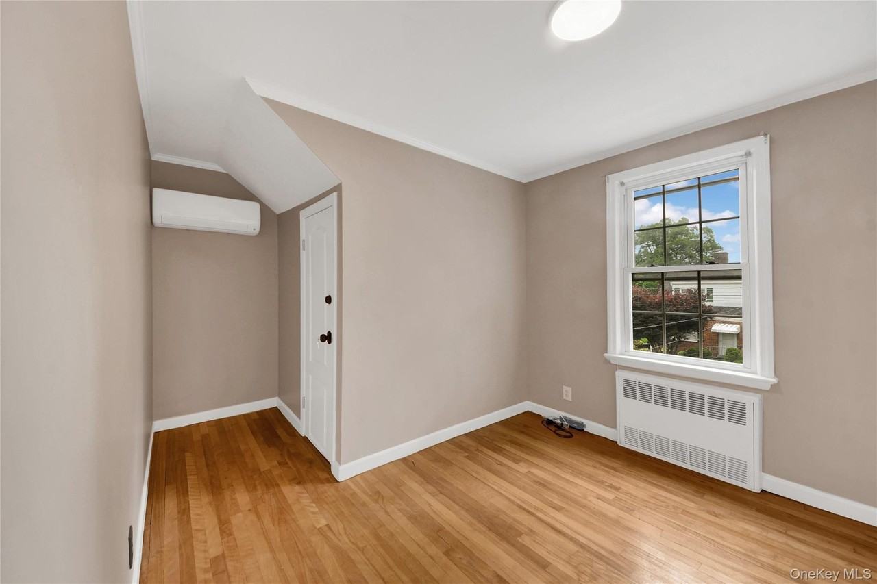 9 Virginia St #2 - Photo 5 of 11