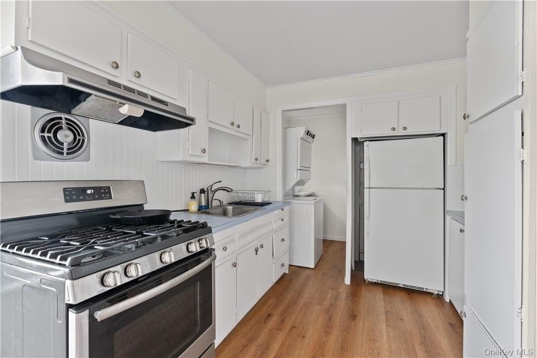 68 Stephenson Blvd - Photo 3 of 14