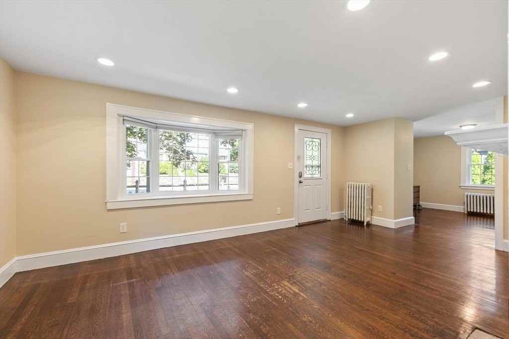 303 Central St - Photo 3 of 41