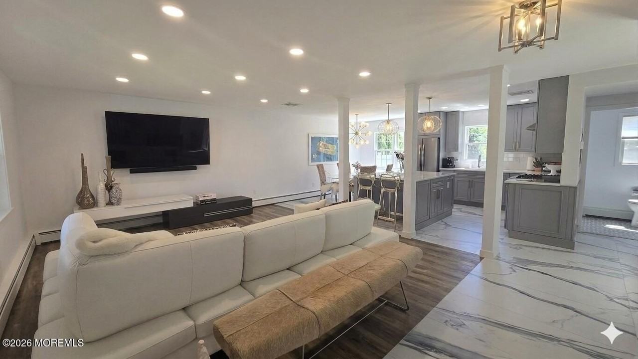 1314 Sunset Ave - Photo 4 of 26