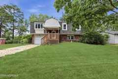 3 Cherokee Dr - Photo 1 of 1