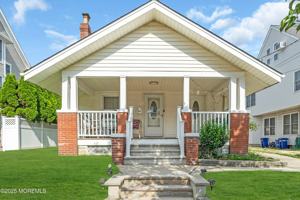 featured image of 1705 A St