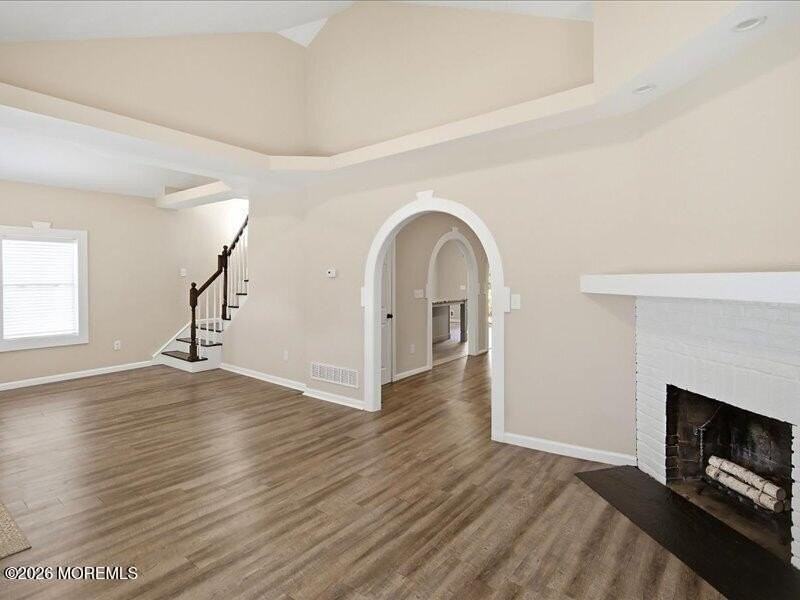 22 Carpenter St - Photo 6 of 29
