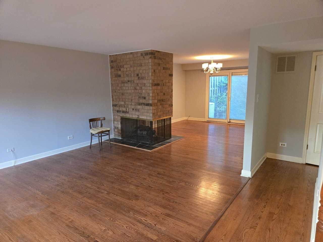 2S663 Avenue Normandy E - Photo 6 of 14