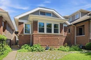 2924 W Giddings St - Photo 1 of 1