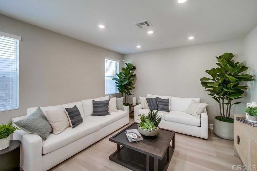 12641 Stella Ln - Photo 5 of 22