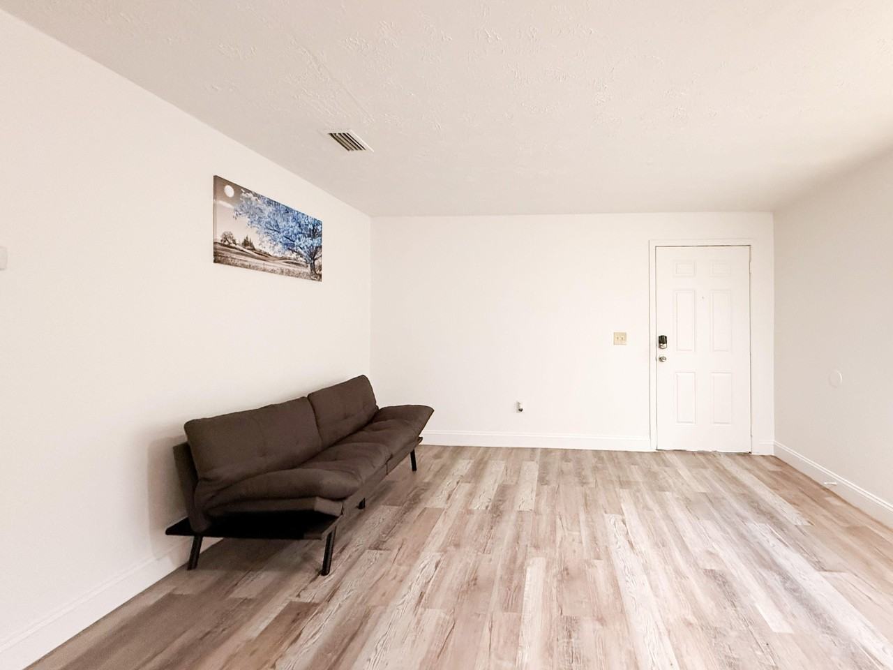 E Bougainvillea Ave - Photo 5 of 11