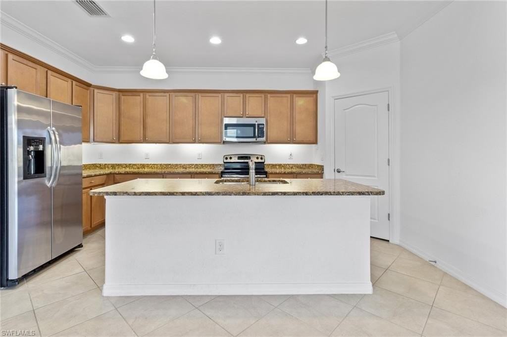7959 Princeton Dr - Photo 6 of 24