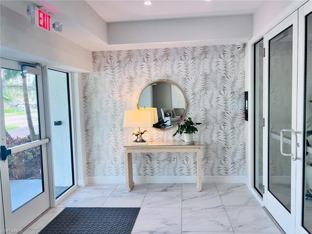 1200 Gulf Shore Blvd N #404 - Photo 7 of 31