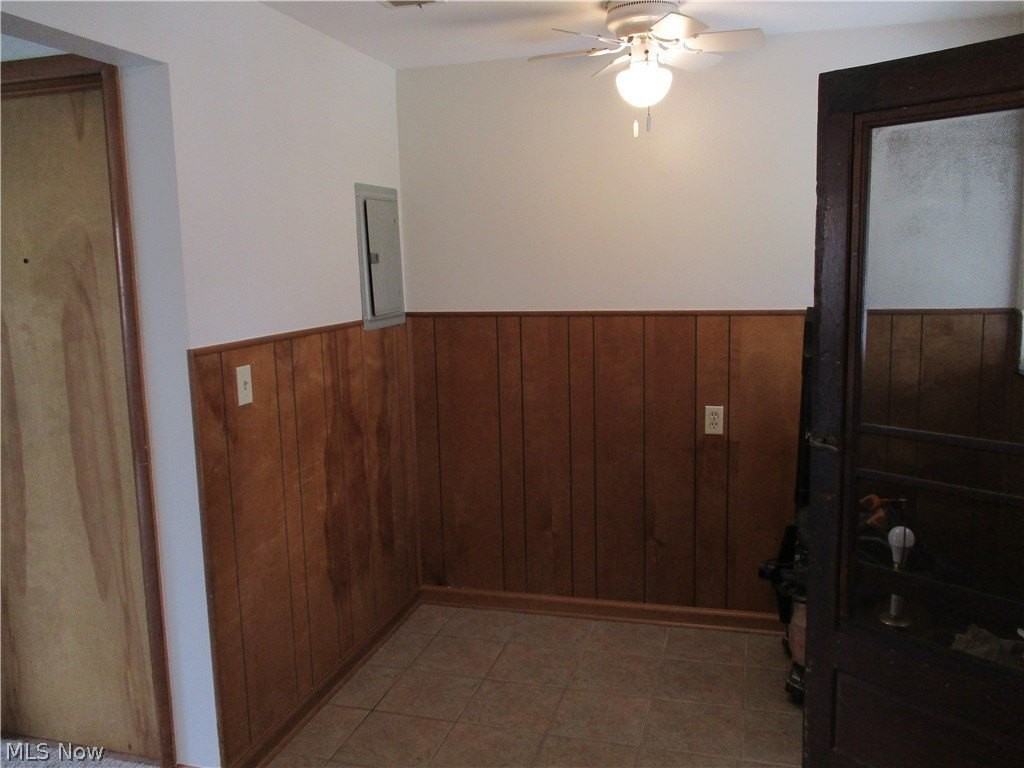 2940 6th St #4 - Photo 7 of 22
